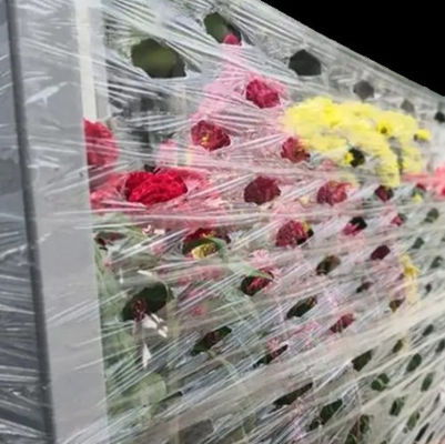 구멍이 있는 내구성 있는 랩 필름 500mm X 1420m 23 마이크론 두께